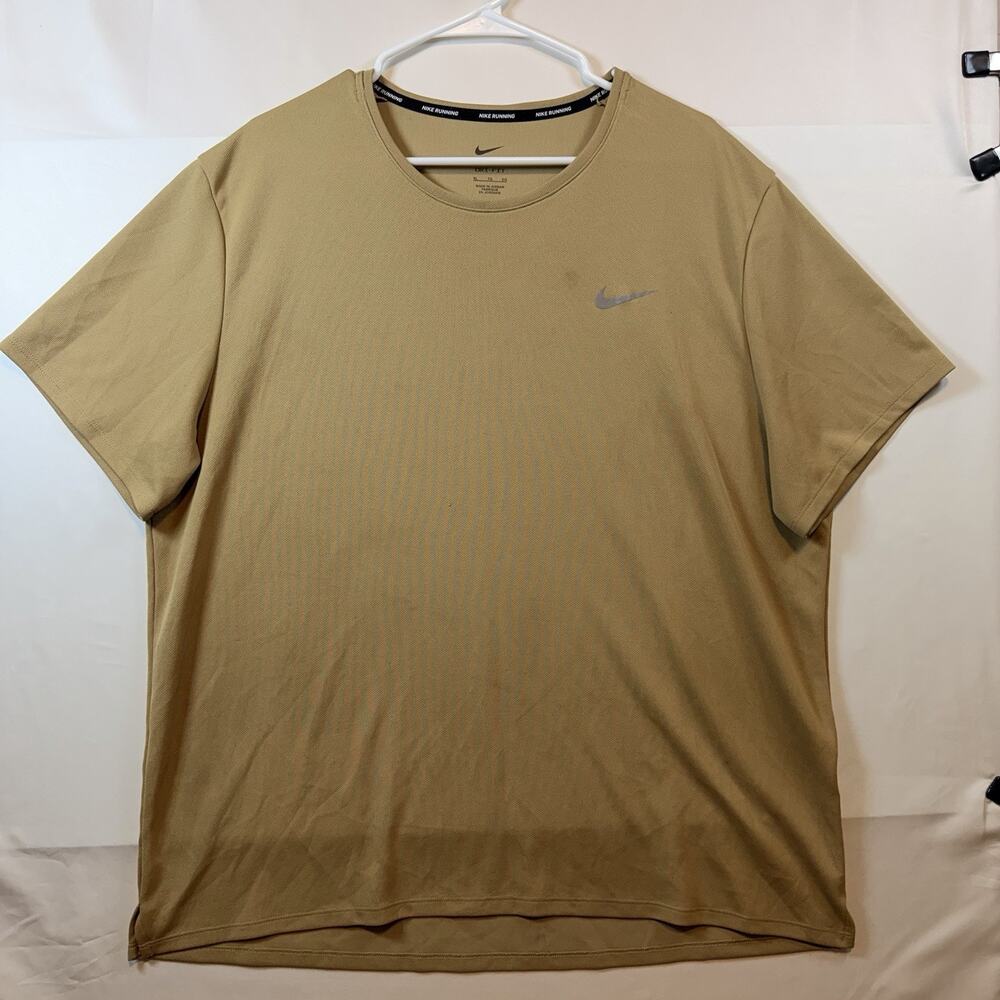 Nike Dri-FIT Running Short Sleeve T Shirt Mens Gold Tan Size XL